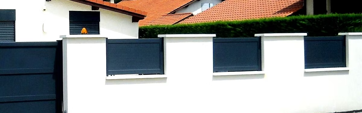 Clôture aluminium assemblé