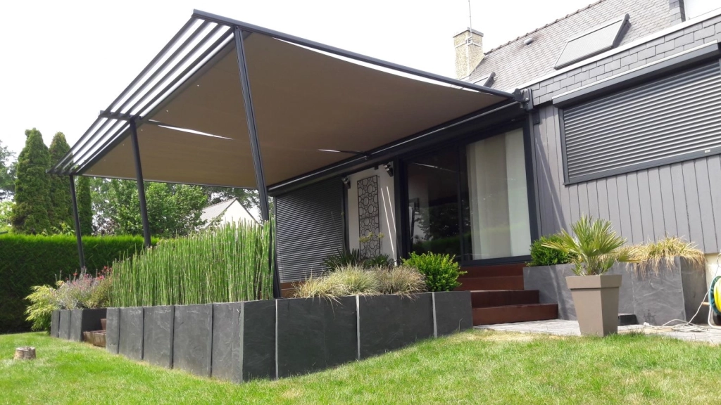 Pergola à toile